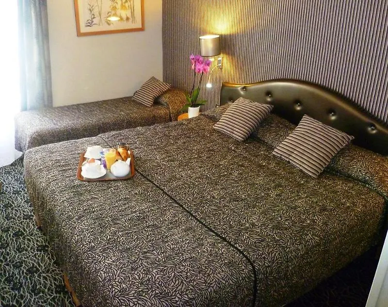 Hotel Central Saint Germain Paris Frankrike