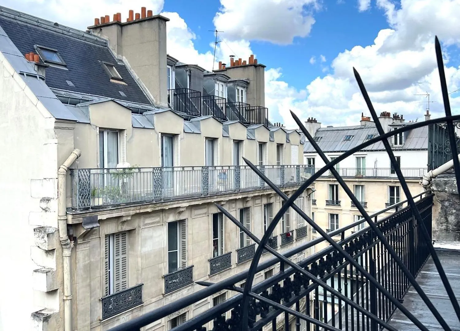 Hotel Central Saint Germain Paris