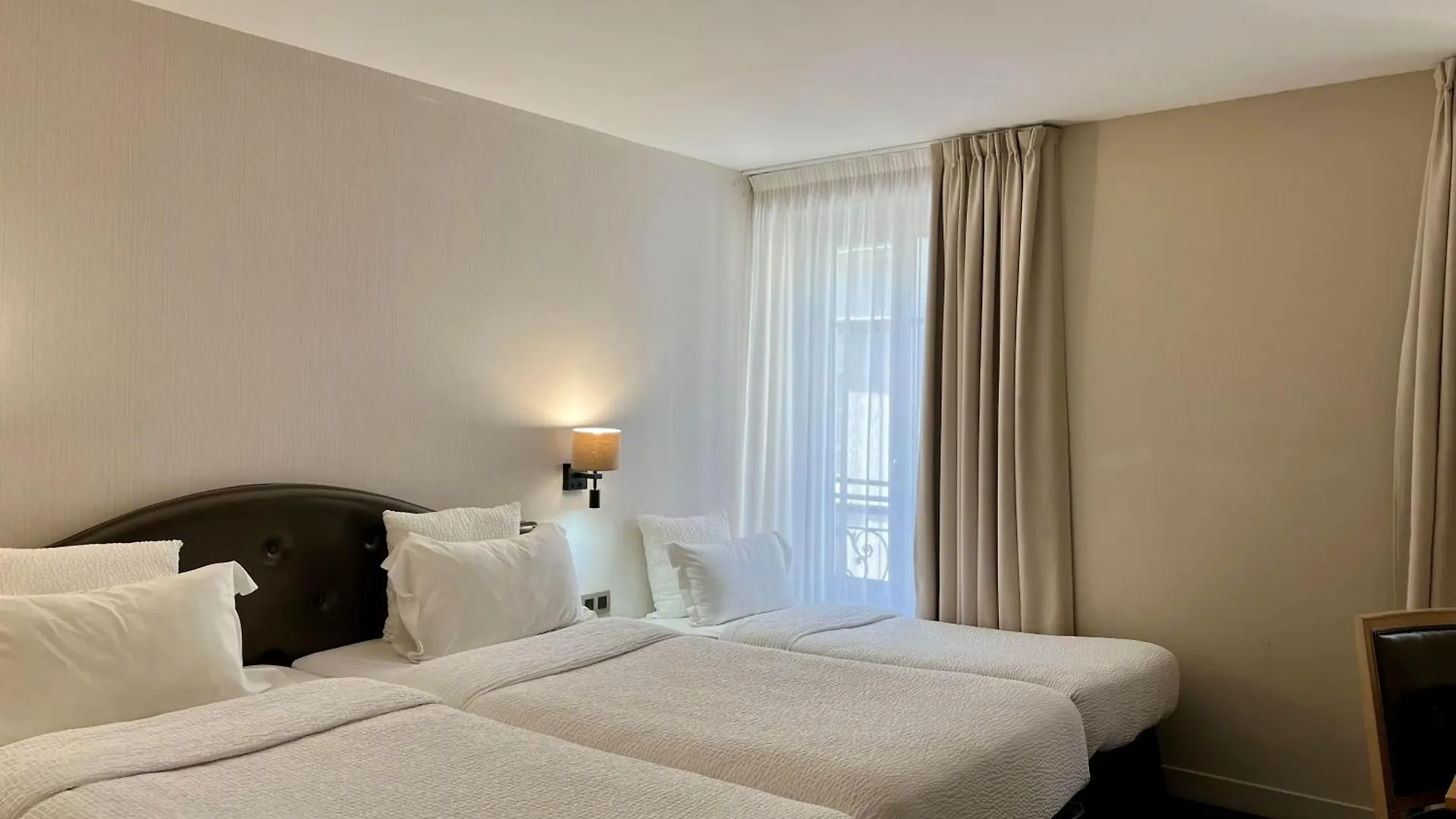 ***  Hotel Central Saint Germain Paris Frankrig